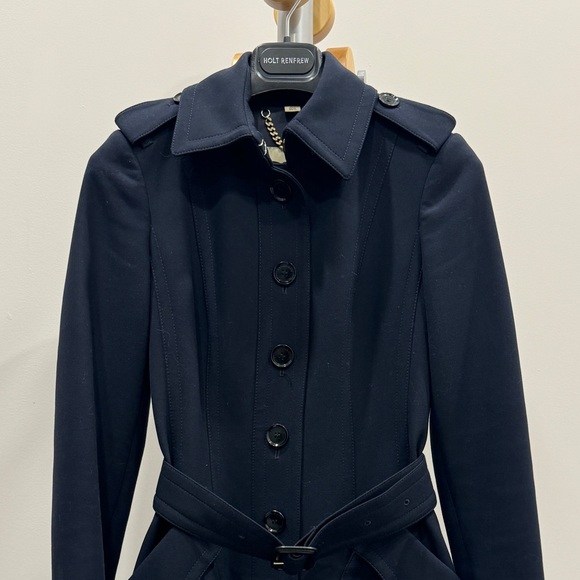 Excellent Burberry flattering trench - Picture 1 of 8